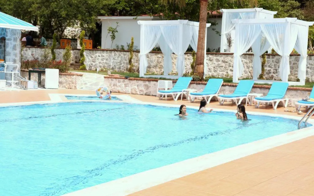 Iksirci Baba Hotel