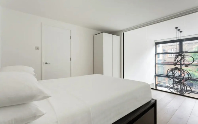 Britton Street III by Onefinestay