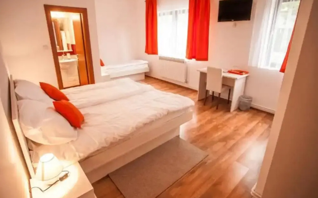 Rooms Lidija 17