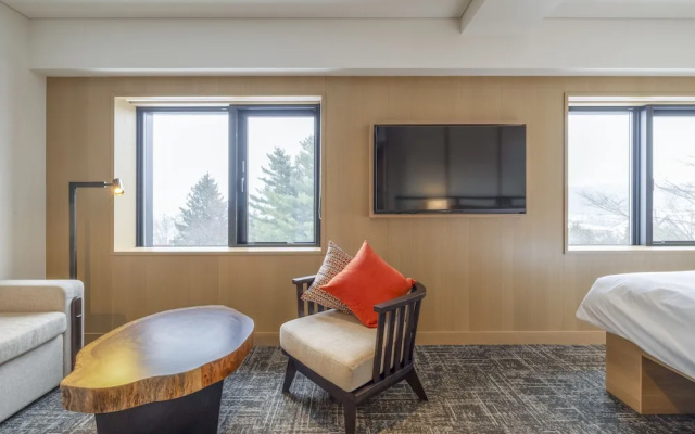 Nozo Hotel