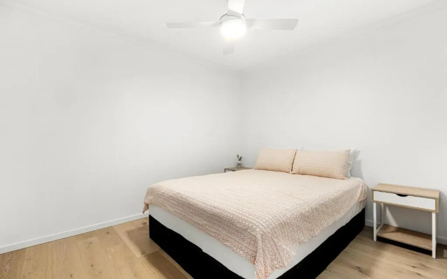 River Sands Apartments