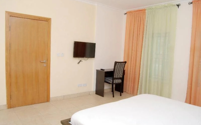 Oti and Co