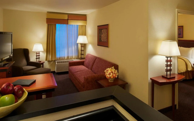 Larkspur Landing Extended Stay Suites Sacramento
