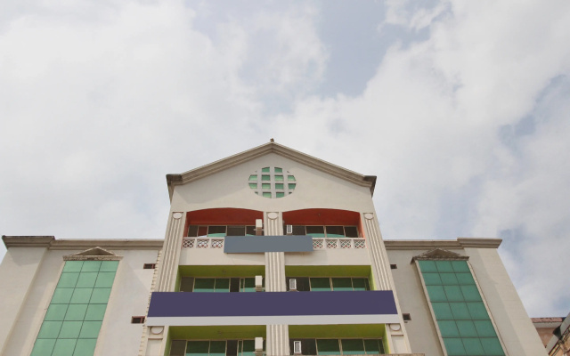 Hotel O Century Park