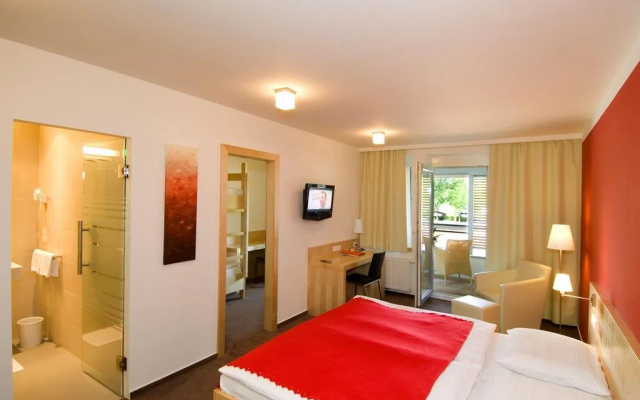 Hotel PANNONIA