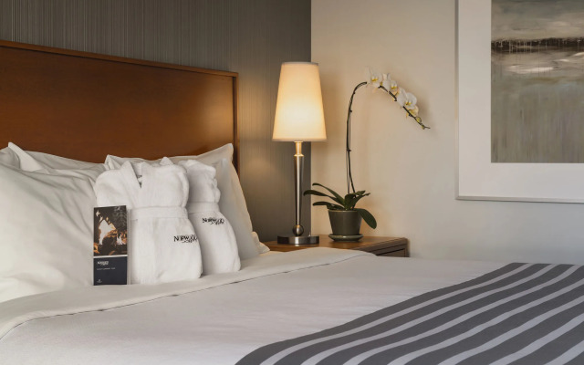Norwood Hotel