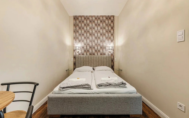 Marble Royal Suite&Studio