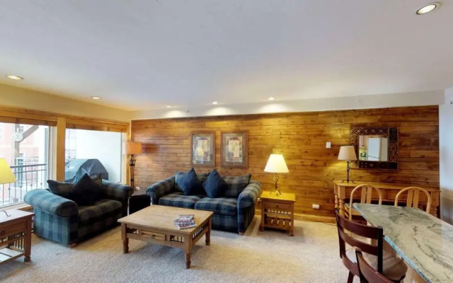 Montaneros in Vail, a Destination by Hyatt Residence