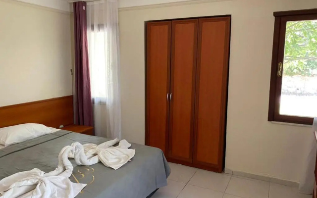 Superb Flat with Shared Pool in Cesme