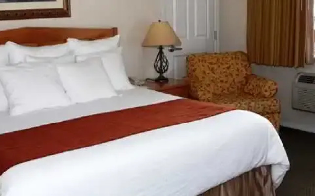 Best Western Lakeside Lodge & Suites