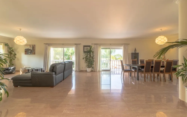 Villas2Go2 Alvor Villa