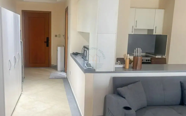 Snug Studio With City Views, Perfect For Couples