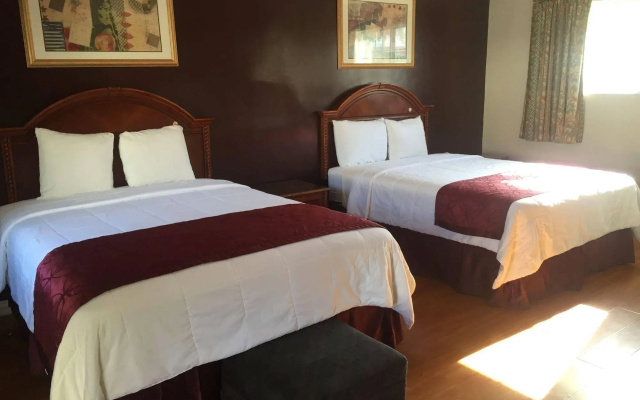 LA Royal Viking Apartments