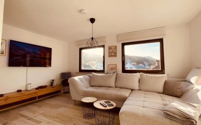 Apartment Rust-modernes Apartment mit Prime, Küche, WLAN, Garten
