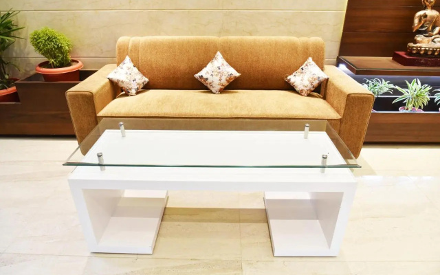 Goroomgo Hollywood Heights Amritsar