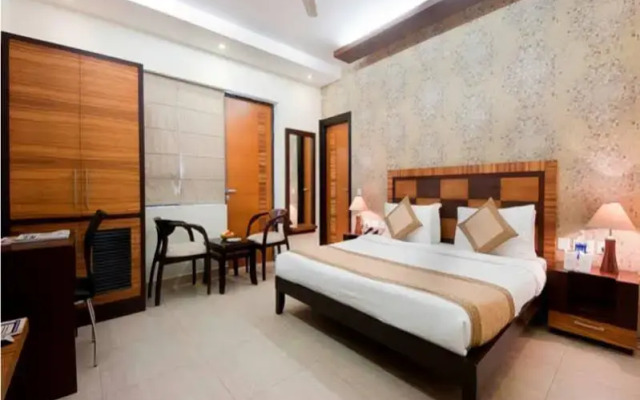Zen Suites - Golf Course Road