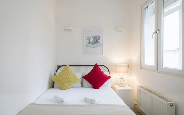 Westbourne Gardens by Lime Street