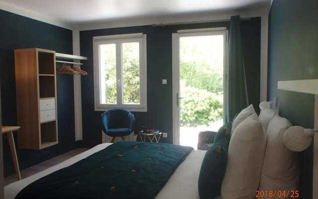 Chambre dHôtes Les Pins