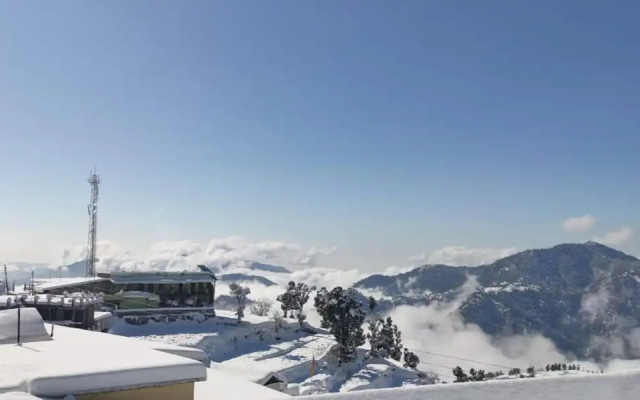 Camp Awara Kanatal