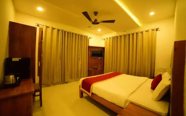 Castle Continental Premium Hotel