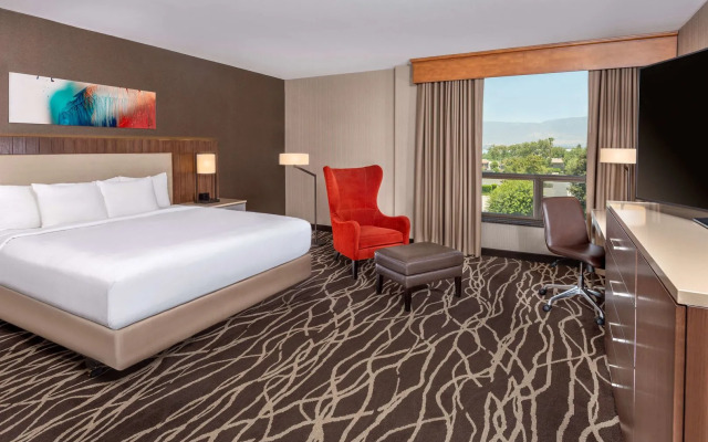 DoubleTree by Hilton Hotel San Bernardino