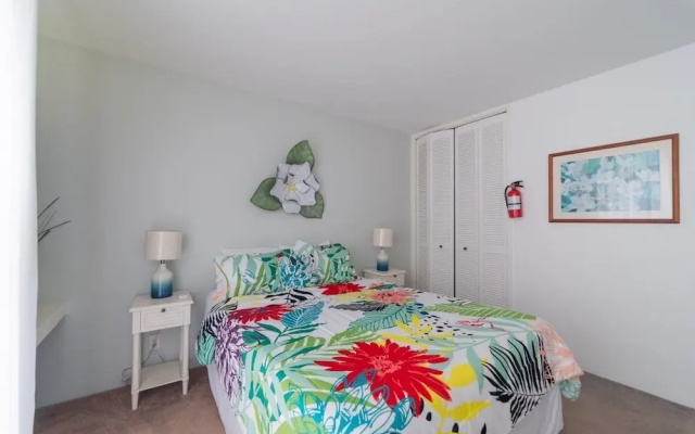 Hale Lilly 57 - 2 Br Condo