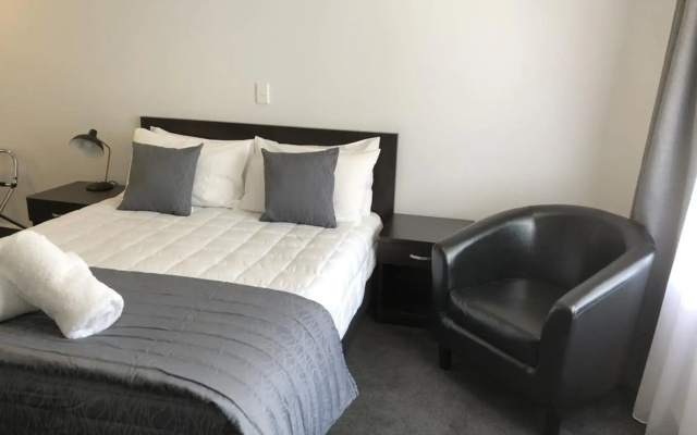 Durham Motor Inn