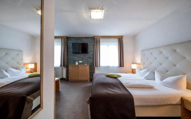 Post Hotel