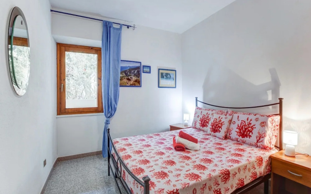 Restful Apartment in Cala Gonone with Balcony near Sea Beach