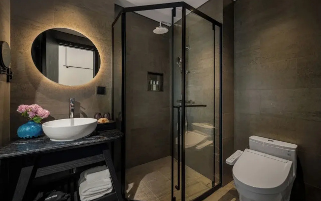 Caro Premium Danang Hotel