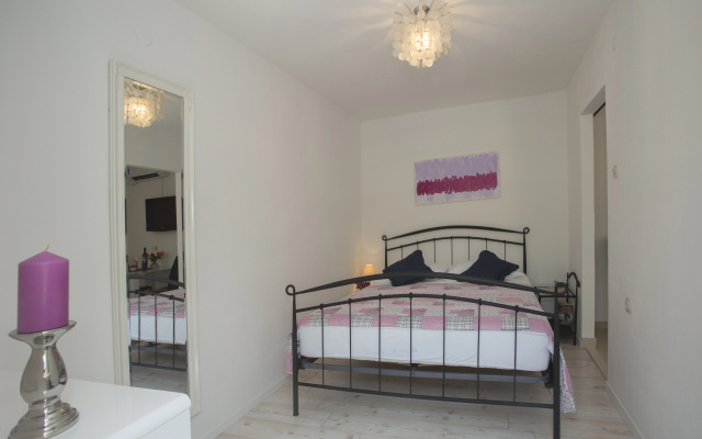 Apartment Alma