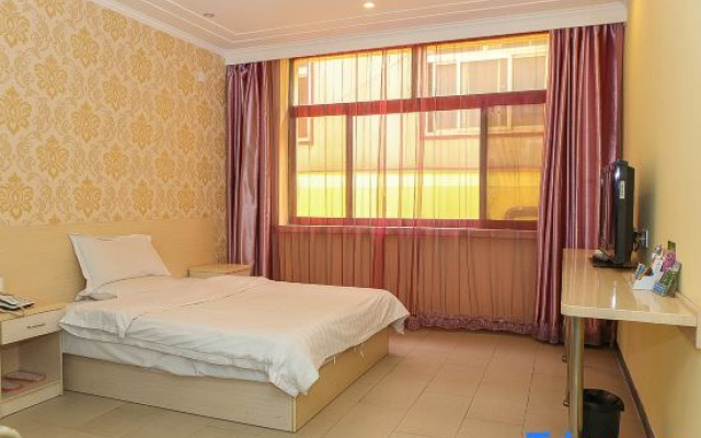 Pai Hotel (Tianjin Binguan Subway Station Municipal Government)