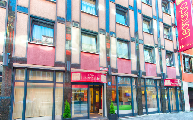 hotelImage