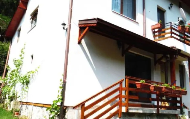 Kirilova House