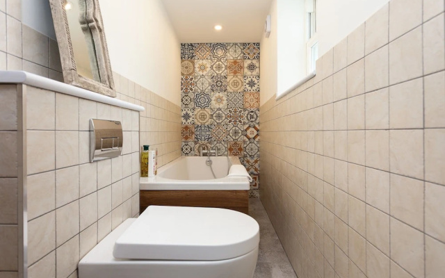 2 Bed Flat in Central London