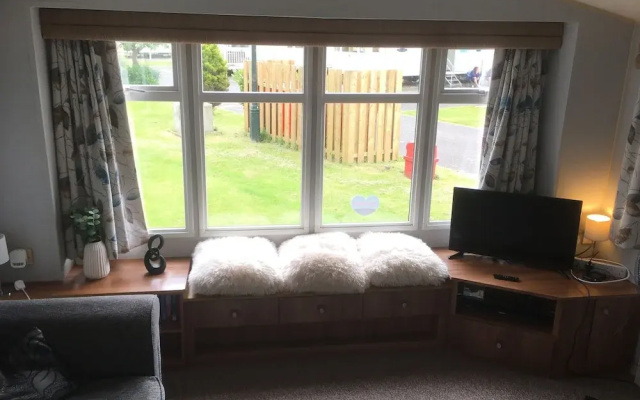 Beautiful 3 bed Caravan, Southviewpark Skegness