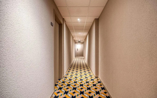 Alma Grand Place Hotel