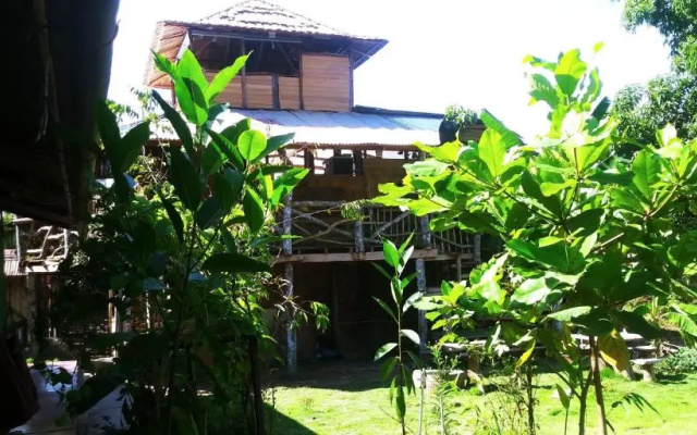 Yarina Guest house