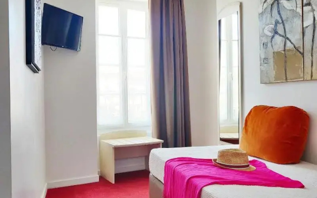 Logis Hôtel Le Richelieu - Royan Atlantique