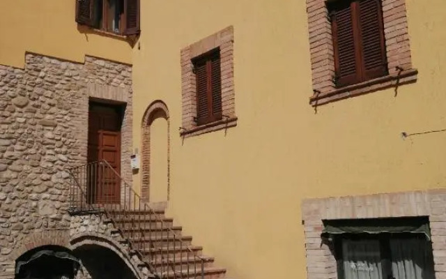 Sulle orme di Francesco appartamento verde