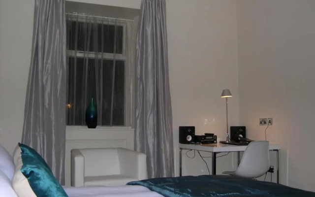Boutique 25