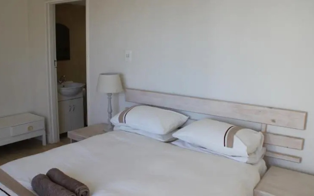 Bungalow Apartments