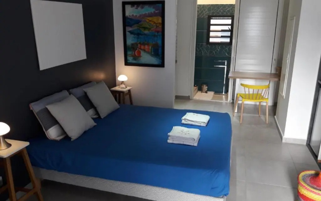 Maison Tonga Piscine - Jacuzzi Confort (Adults Only)