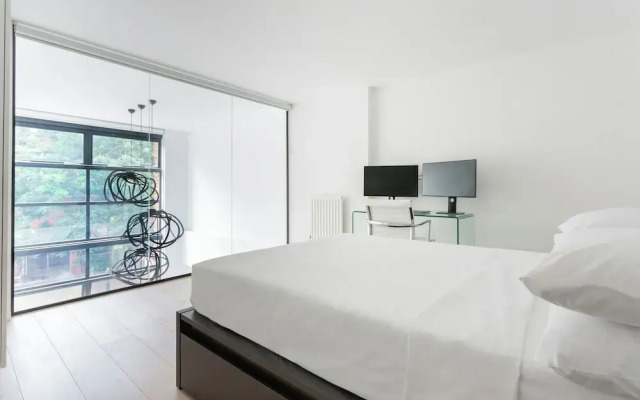 Britton Street III by Onefinestay