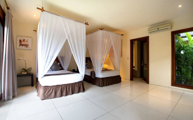 Grand Avenue Bali