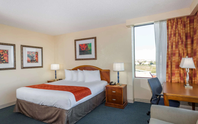 Ramada by Wyndham Kissimmee Gateway