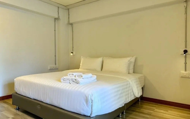 The Ten Hotel Thippanate