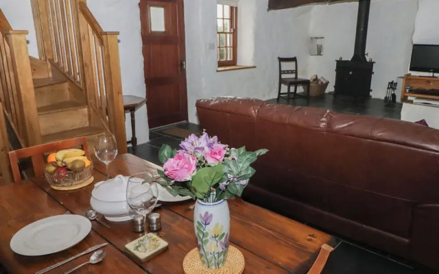 Panteurig Cottage