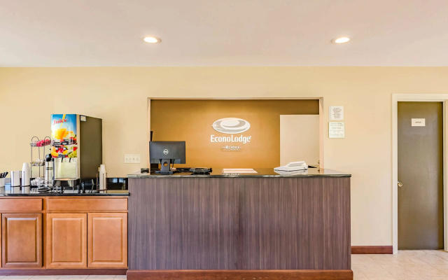 Econo Lodge Lexington Downtown near I-81