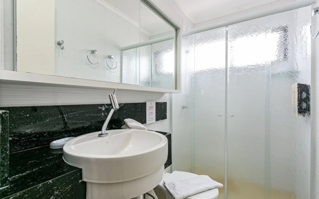 JBM Apto pé na areia com vista mar
